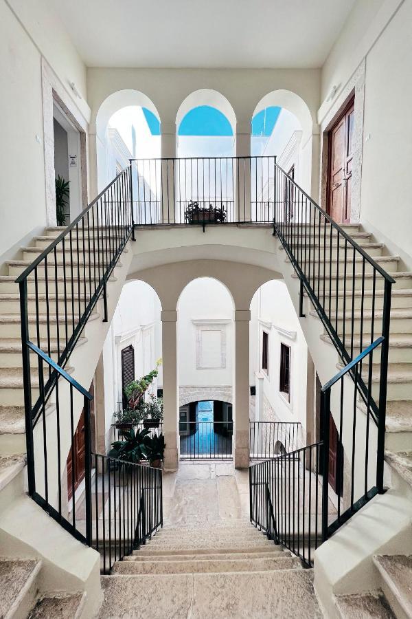 Miche Luxury Home - Appartamento Vista Mare A Trani Buitenkant foto